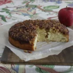 Apple-Crumble-Cake-3.1