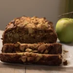 Whole Wheat Apple Cinnamon Bread / www.quichentell.com