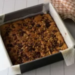 Walnut Crumble Cake / www.quichentell.com