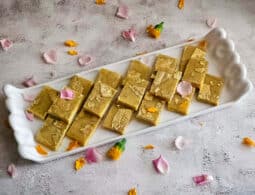 Badam Thandai Barfi / www.quichentell.com